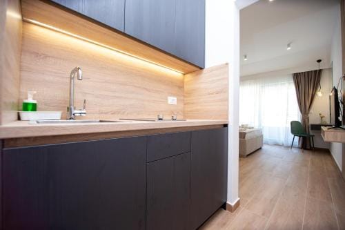 Apartments Sirena - Modern stay with free parking Hotel in Budva