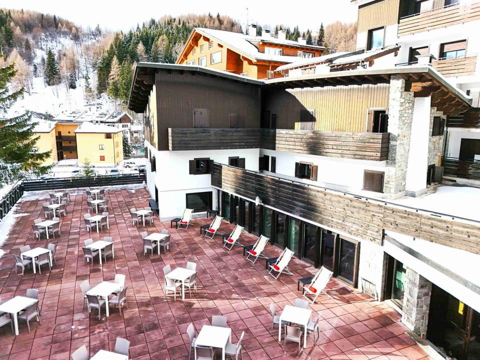 Hotel Arlecchino - Dada Hotels Hotel in Madesimo