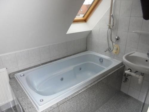 Apartmenthaus Am Schlosspark Hotel in Thuringia, Germany