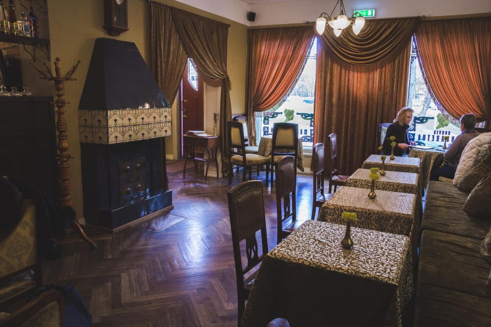 Bar/lounge