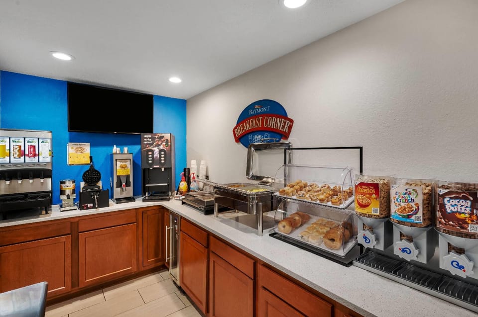 Baymont by Wyndham Findlay Hotel in Findlay