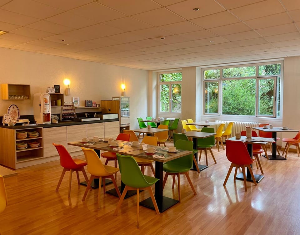 Hotel Le Progres Hotel in Angers