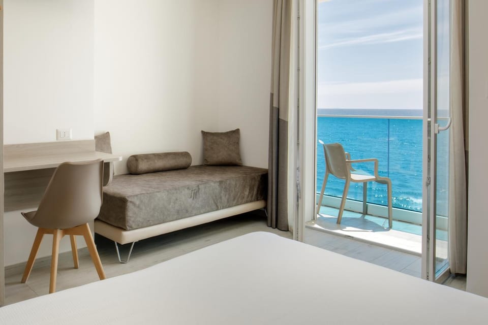 Hotel Tirreno Hotel in Lazio