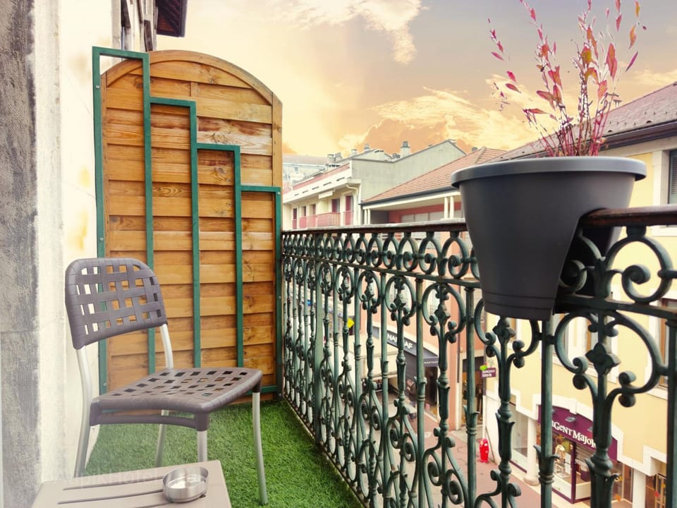 Atipik Hotel Hotel in Annecy