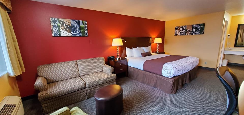 Olympic Inn & Suites Hotel in Washington