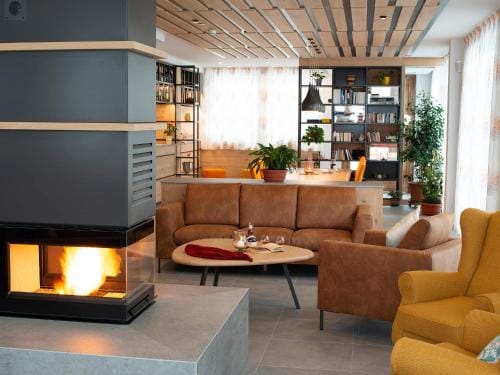Red Fox Lodge Hotel in Breuil-Cervinia