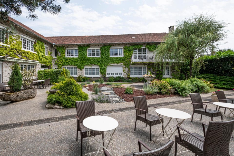 Logis La Thomasse Hotel in Aurillac