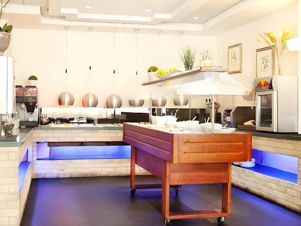 Deborah Hotel By Arcadia Hotels Chain Hotel in Tel Aviv-Yafo