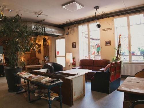 Le Flaneur Guesthouse Hostel in Lyon