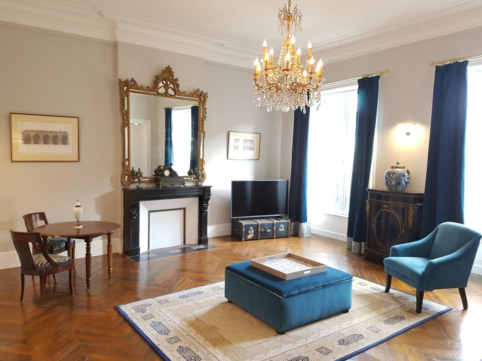 Le Tardif, Noble Guesthouse Hotel in Bayeux