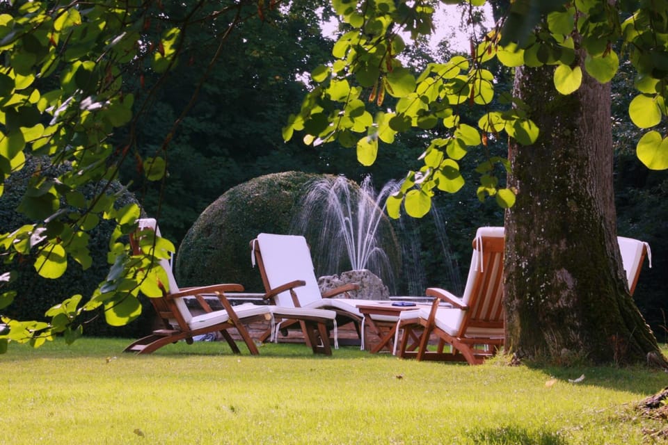 Chateau de Challanges Hotel in Beaune