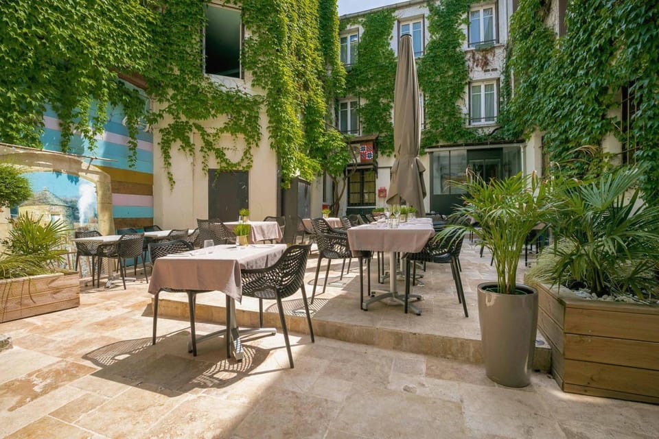 Le Central Boutique Hotel Hotel in Beaune