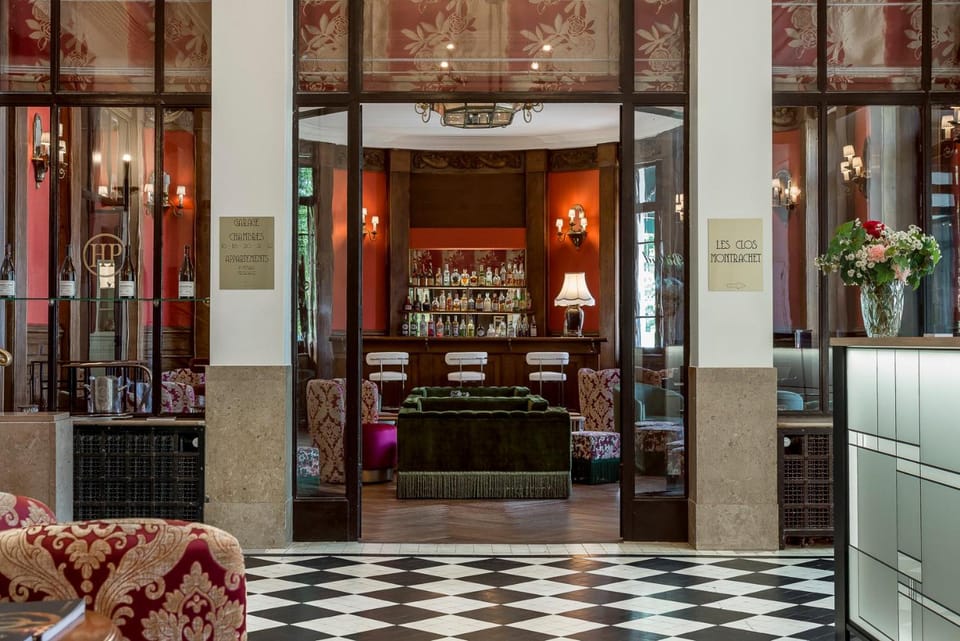 Hotel de la Poste Hotel in Beaune