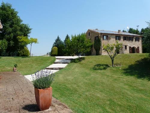 Podere Del Fagiano Hotel in Marche