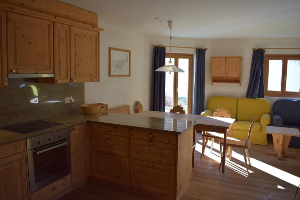 Residence Miragolf Hotel in Canton of Grisons