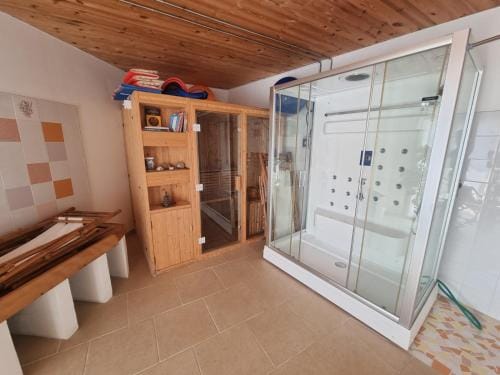 La Nave B&B Hotel in Canton of Ticino
