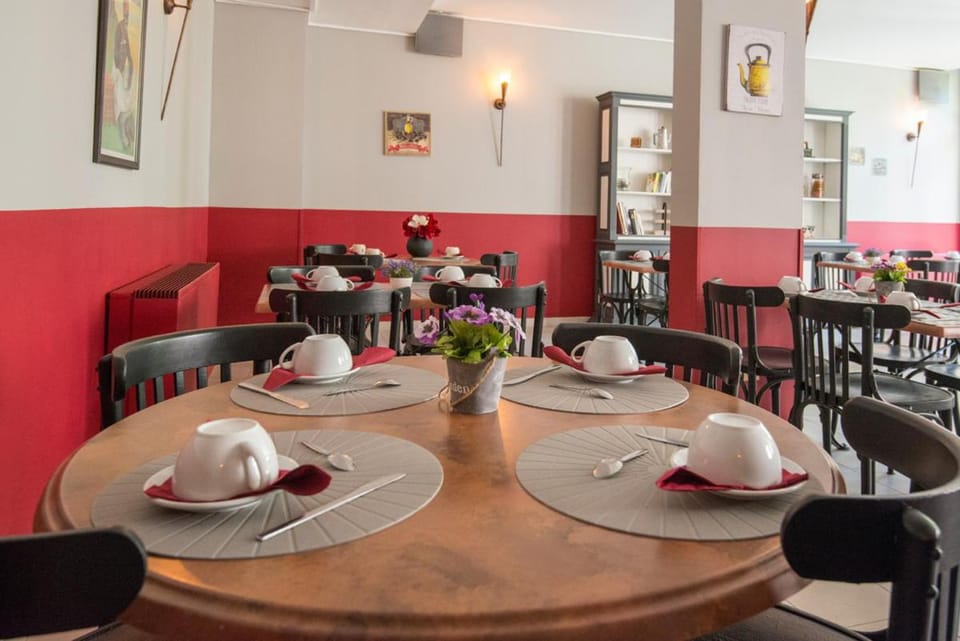 Hotel du Forum Hotel in Carpentras