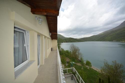 Villa Jablanica Lake Hotel in Federation of Bosnia and Herzegovina
