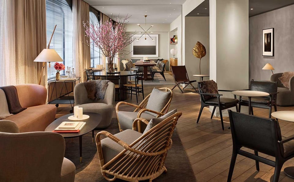 Bar/lounge