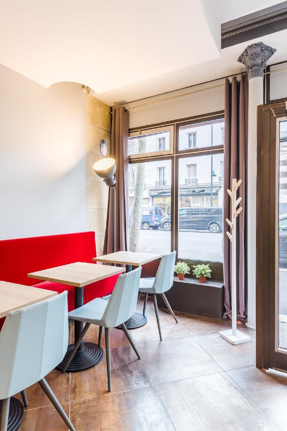 Grand Hotel Clichy Paris Hotel in Clichy