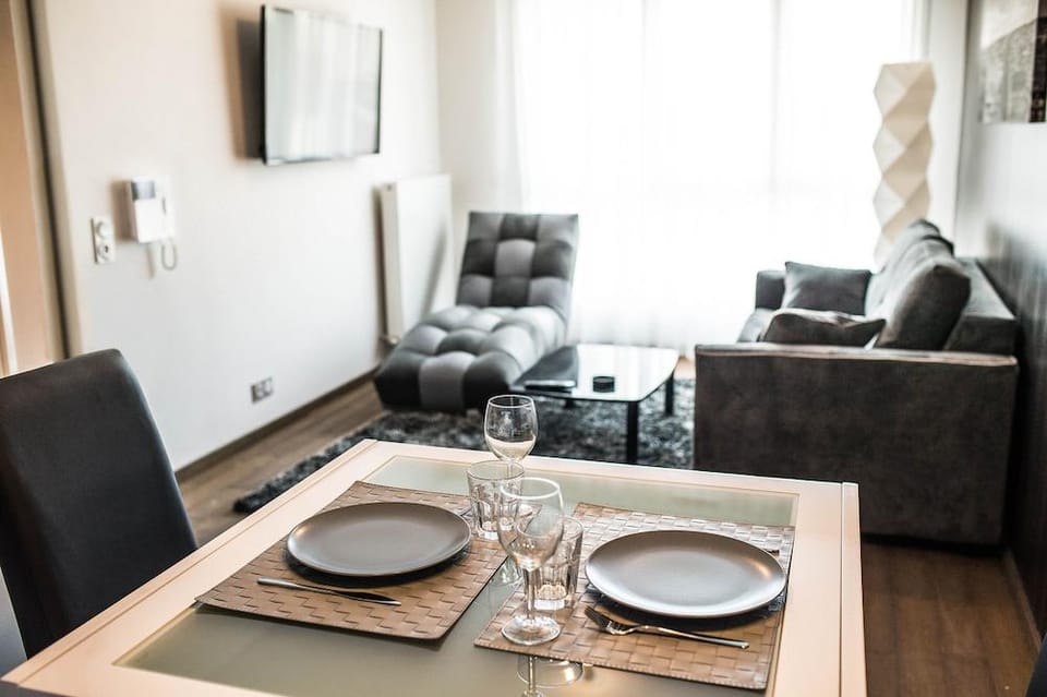 Les Appartements Paris Clichy Apartment hotel in Clichy