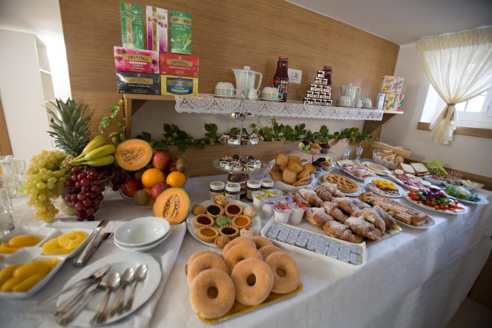 Royal Suite Trinita Dei Monti Rome Hotel in Rome