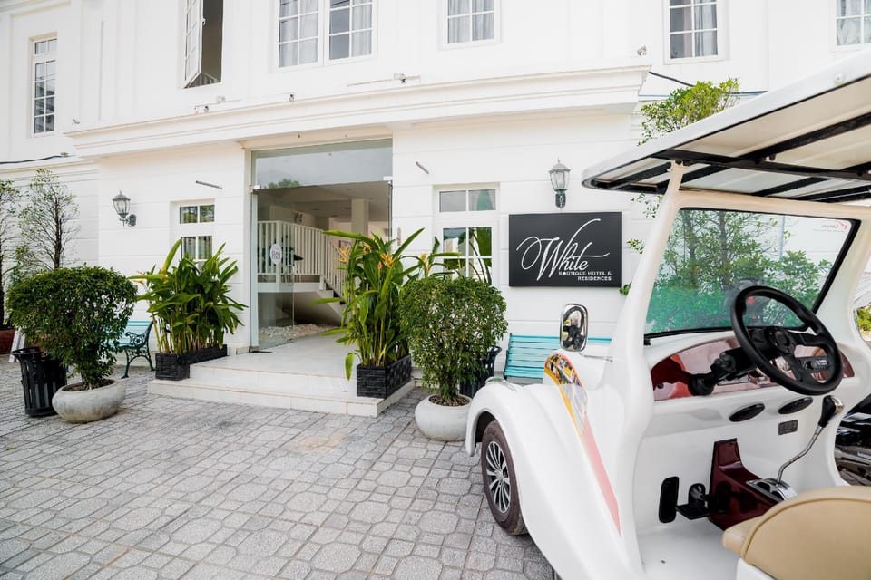 White Boutique Hotel & Residences Hotel in Ream