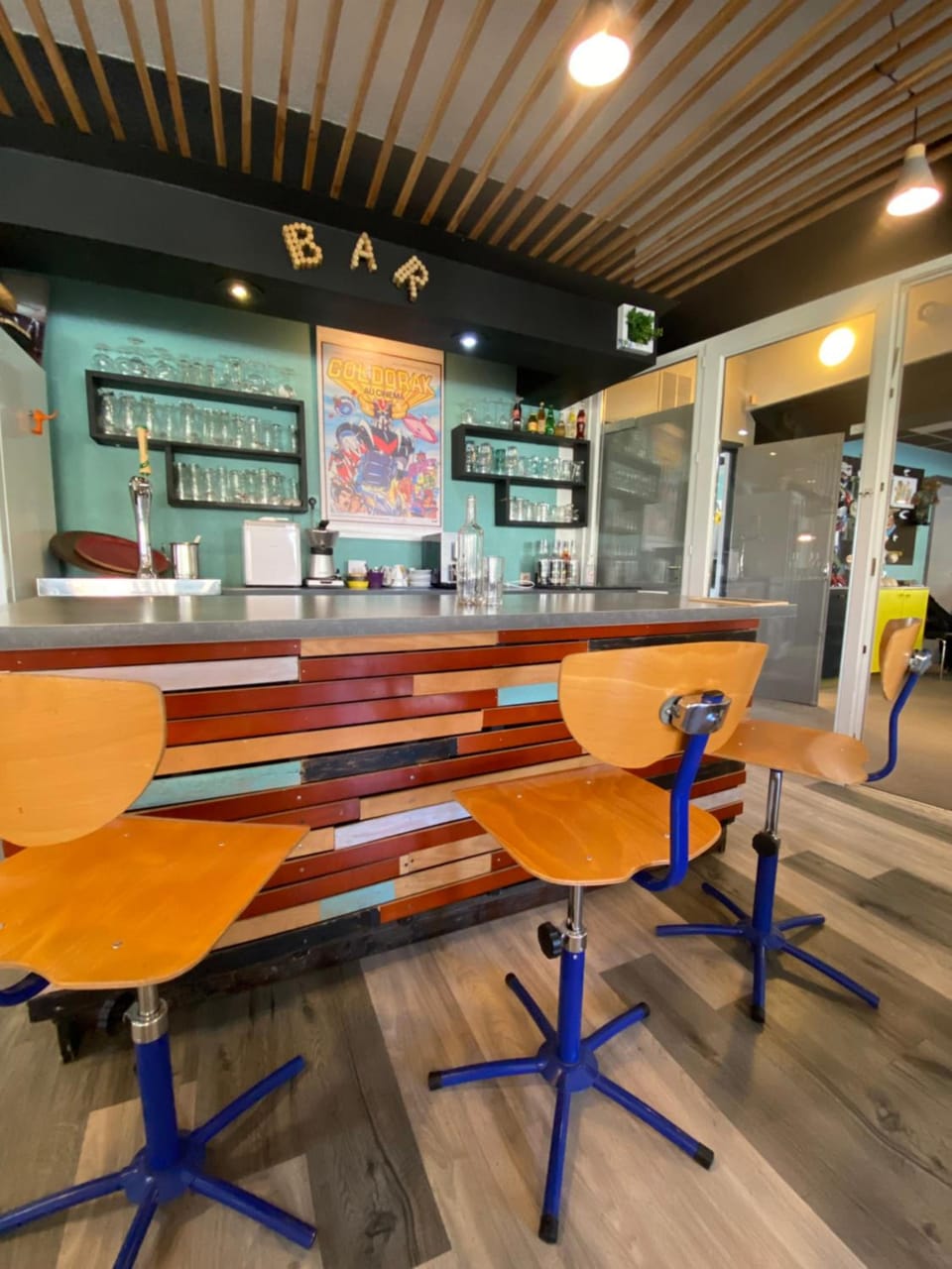 Bar/lounge