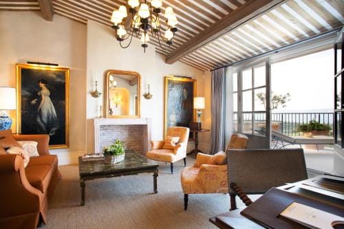 Airelles Gordes, La Bastide Hotel in Gordes