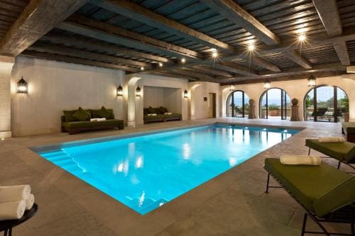 Airelles Gordes, La Bastide Hotel in Gordes