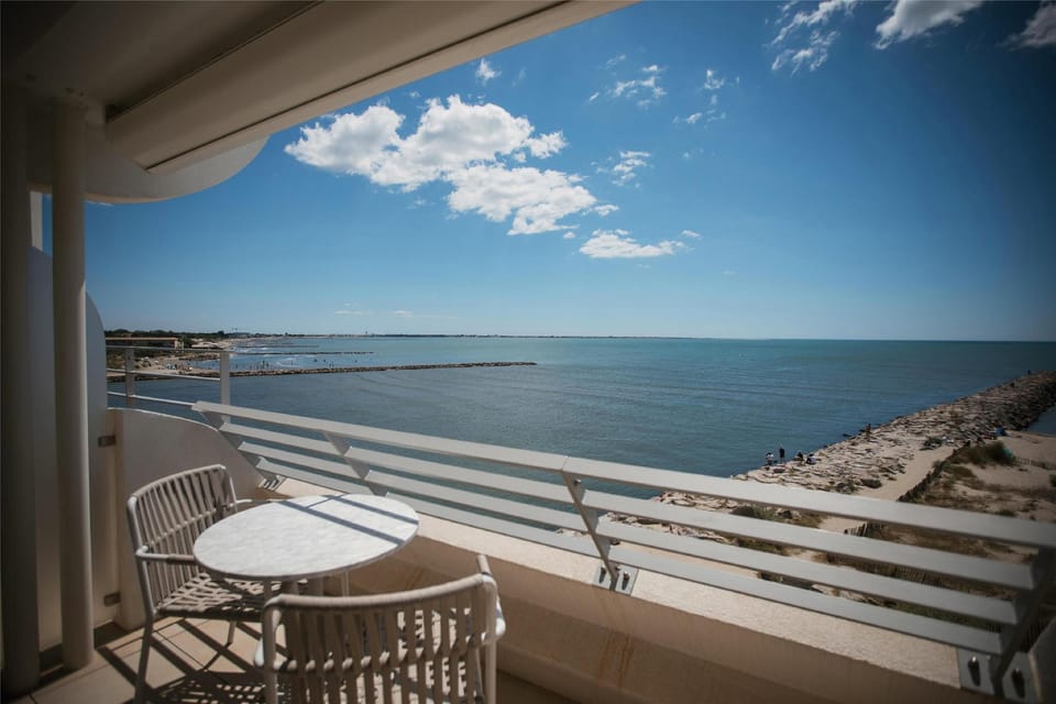 Hotel La Plage 5 etoiles La Grande Motte Hotel in La Grande-Motte