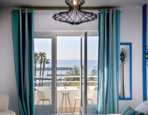 Hotel Espadon bleu Hotel in Le Lavandou