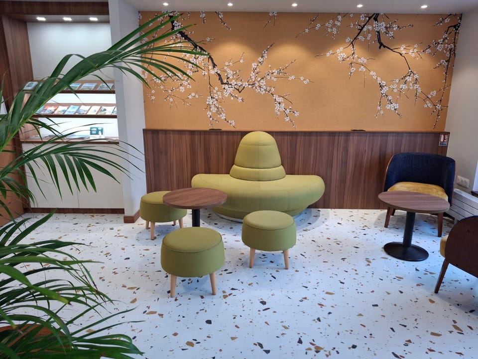 Logis REX HOTEL Lorient Hotel in Lorient