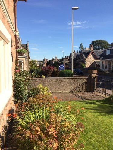 Atherstone Guest House Hotel in Inverness