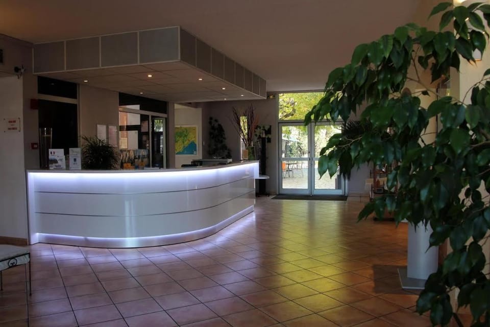 Best Western Le Clos de l'Aube Rouge Montpellier Est Hotel in Castelnau-le-Lez