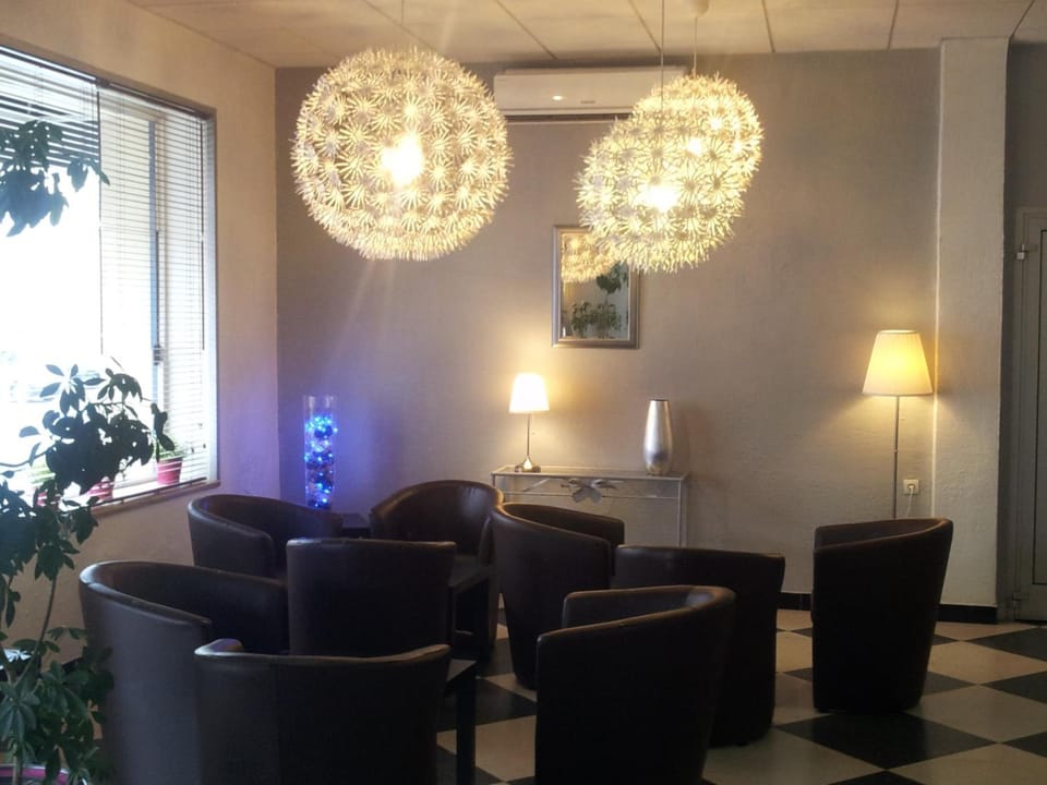 Hotel Du Midi Hotel in Narbonne