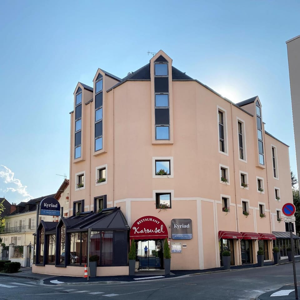 Kyriad NEVERS CENTRE Hotel in Bourgogne-Franche-Comté