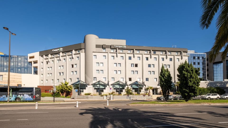Campanile PRIME - Nice Airport Hotel in Nice