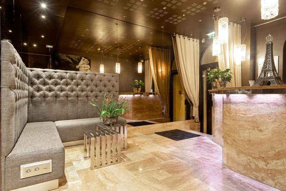 Hotel B Montmartre Hotel in Paris