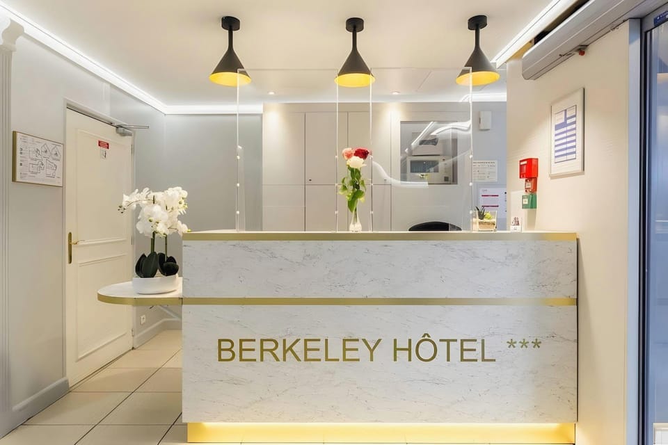 Hotel Berkeley Hotel in Paris