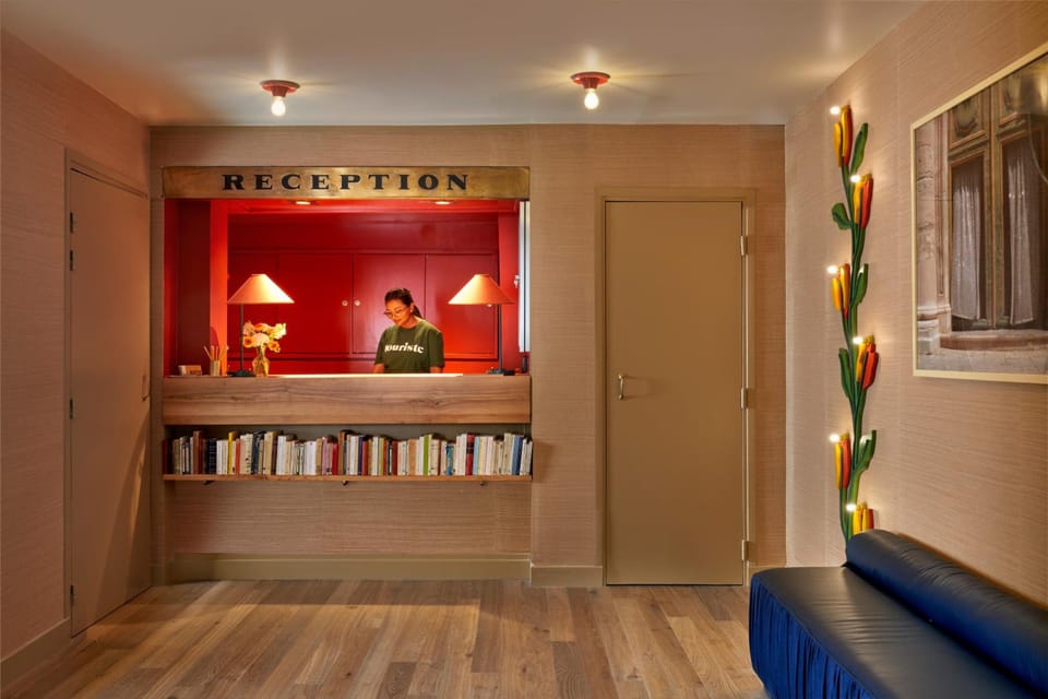 Hotel De La Boetie  Hotel in Paris