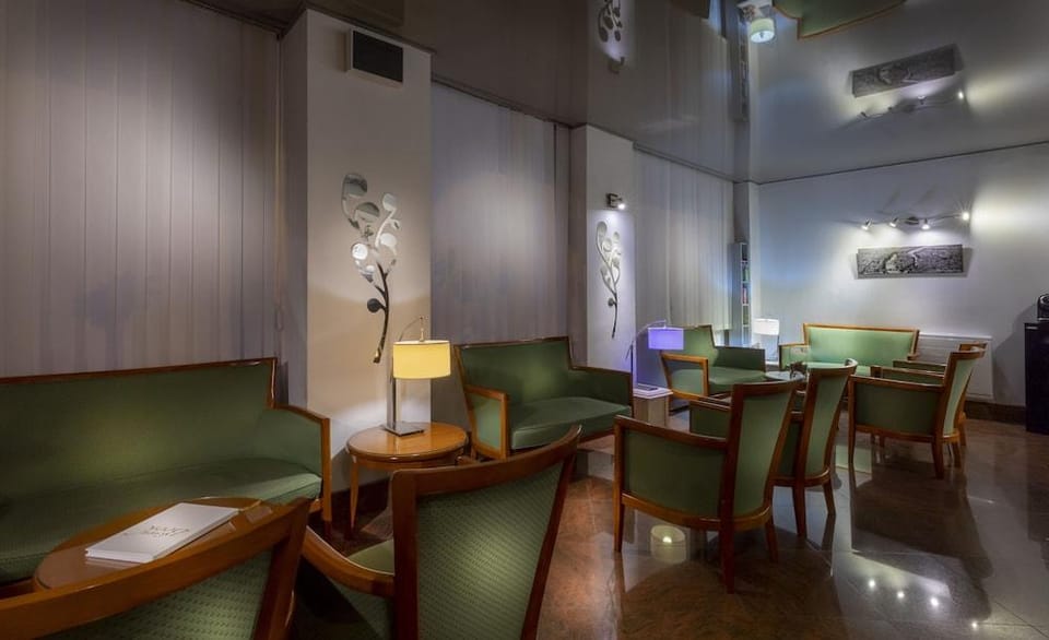 Hôtel Crimée Hotel in Paris