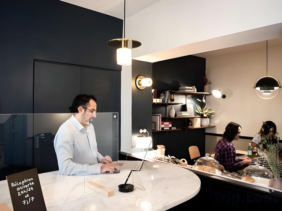 Hotel des Arts Bastille Hotel in Paris