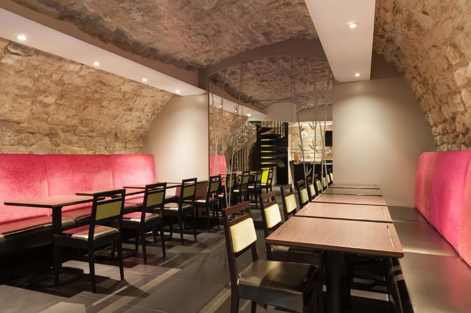 Hotel Du Vieux Saule Hotel in Paris