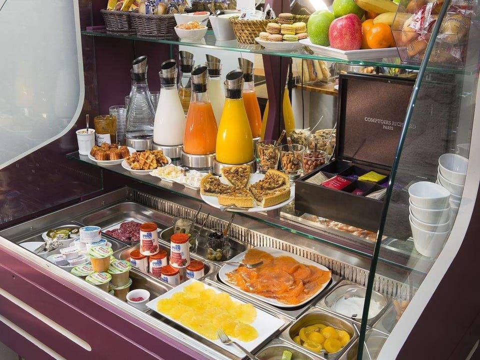 Hotel Jacques De Molay Hotel in Paris