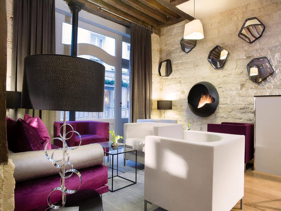 Hotel Jacques De Molay Hotel in Paris