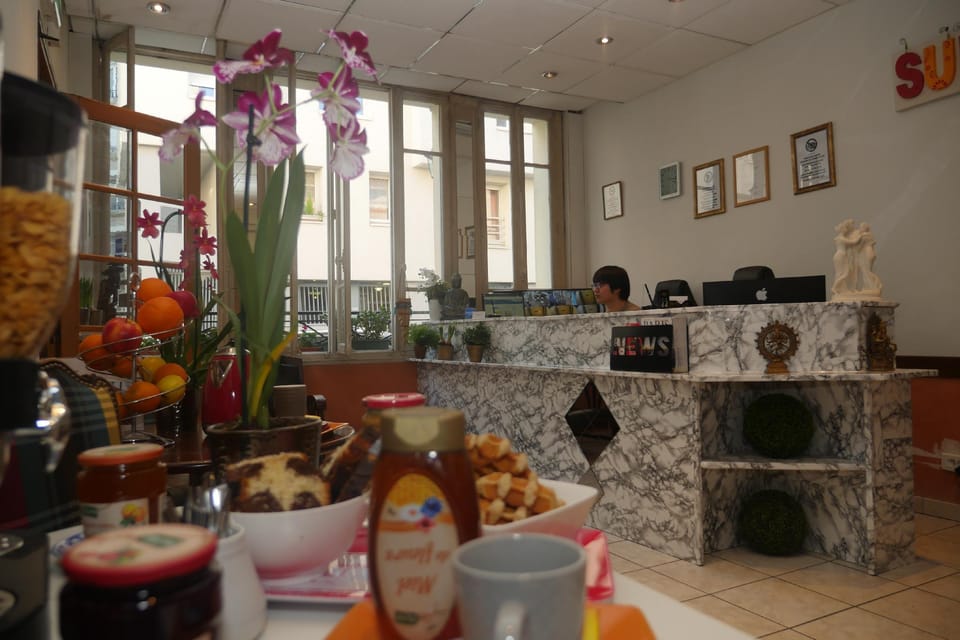 Hotel Novex Home Paris free Wifi Hotel in Paris