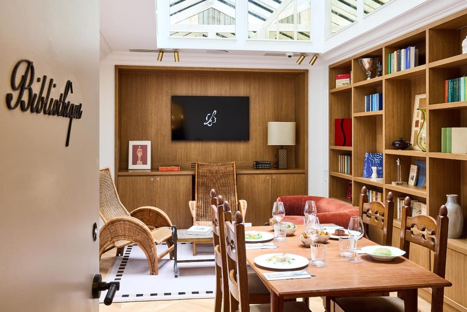 Hôtel Noucha Hotel in Paris