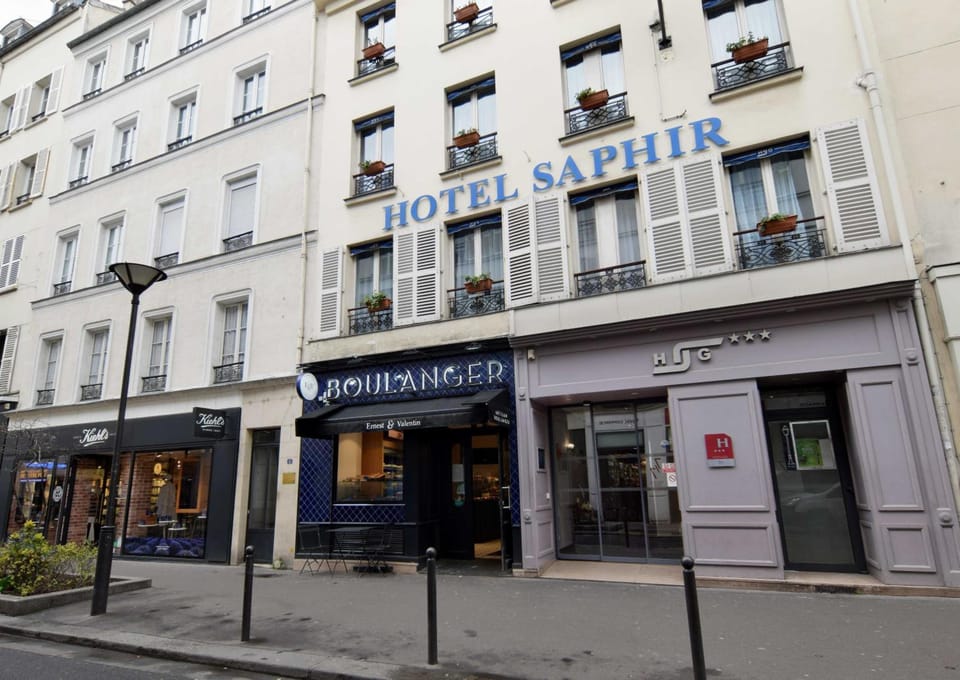 Hotel Saphir Grenelle Hotel in Paris