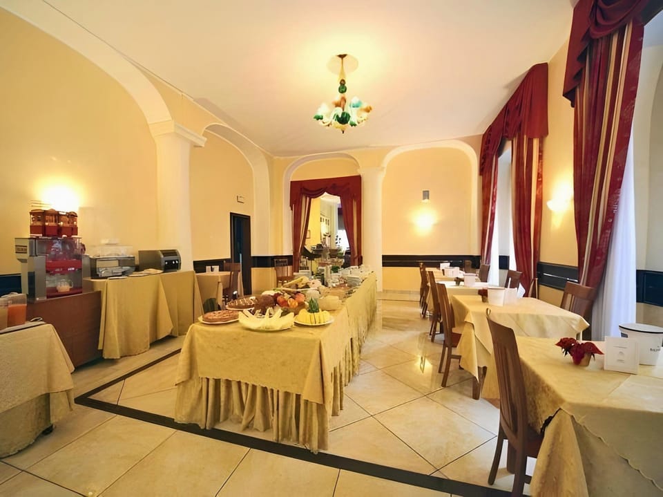 Mokinba Hotels Baviera Hotel in Milan
